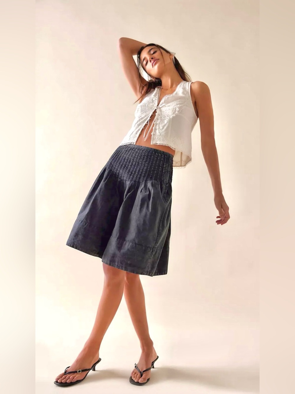 NWT 🆕 Free People, Peyton Pintuck Midi Skirt • Washed Black • Size 2